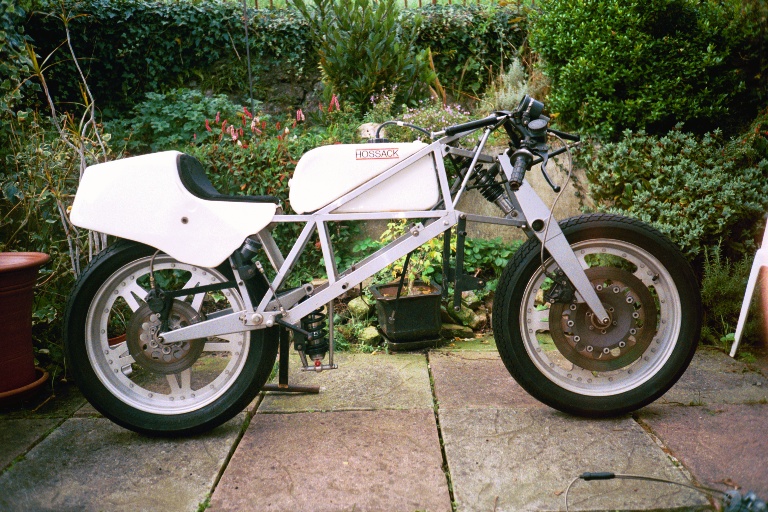 Right side view of rolling chassis